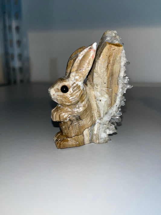 Quartz cluster Rabbit Carving