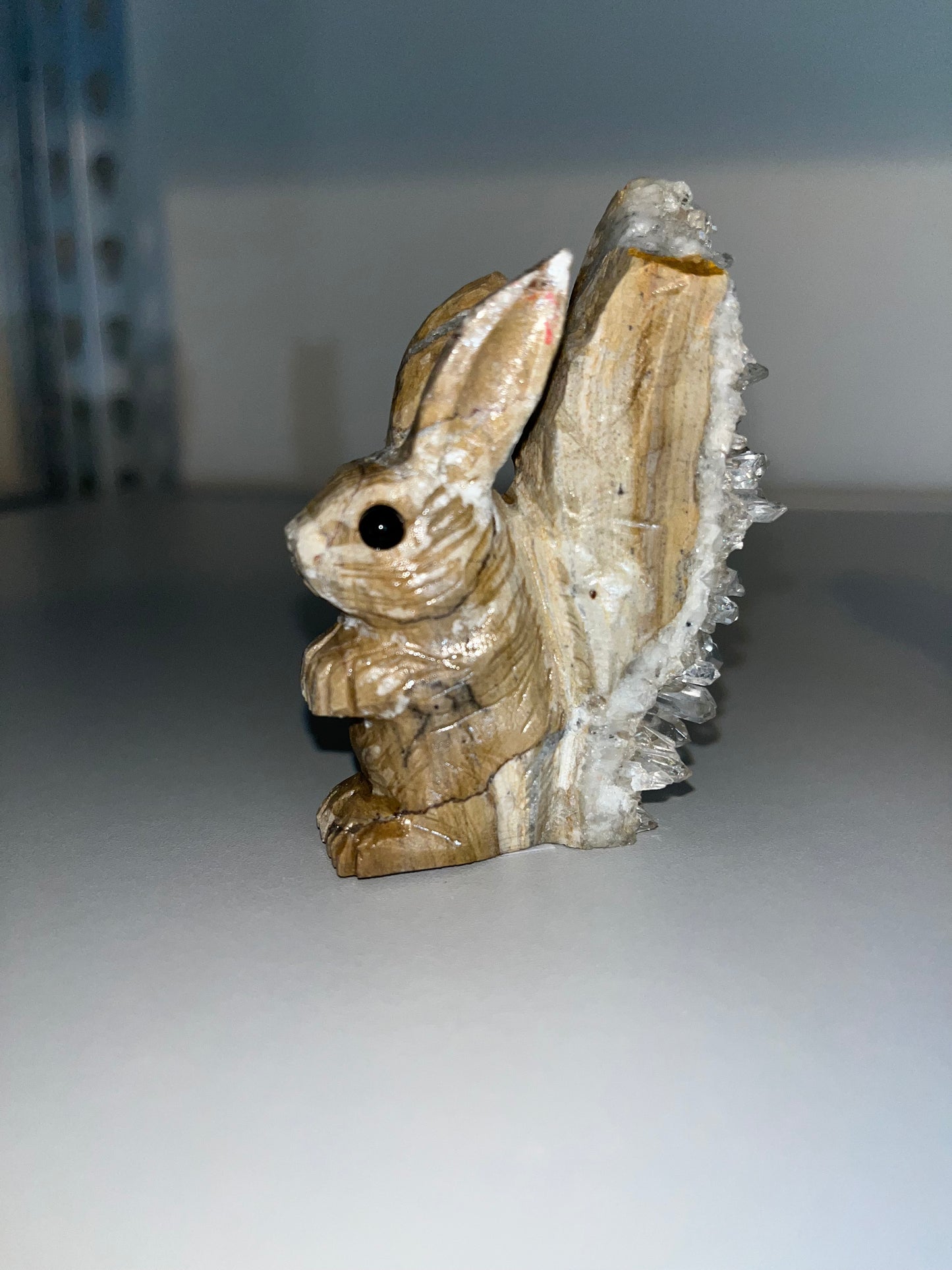 Quartz cluster Rabbit Carving