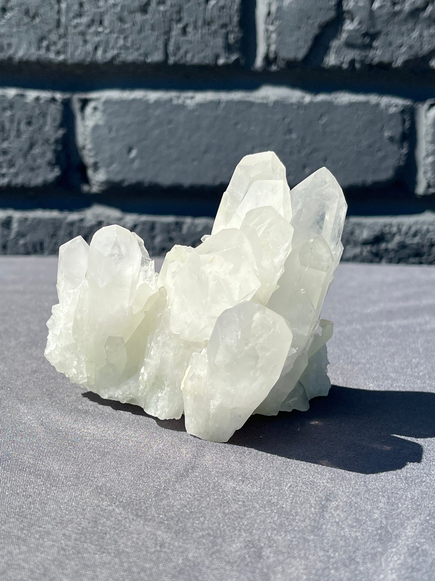 Quartz point clusters