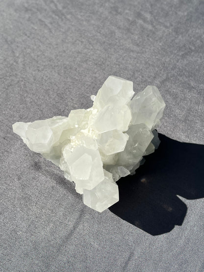 Quartz point clusters