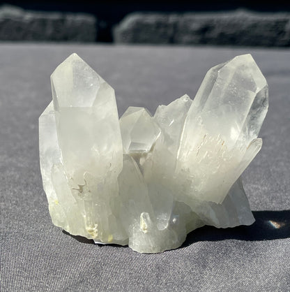 Quartz point clusters