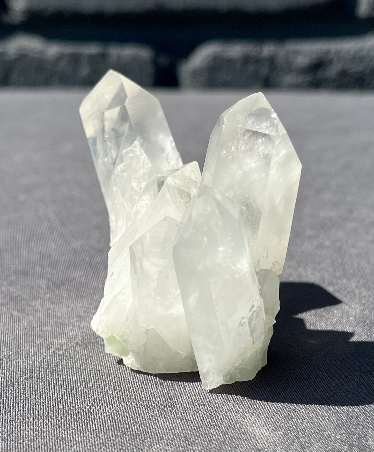 Quartz point clusters