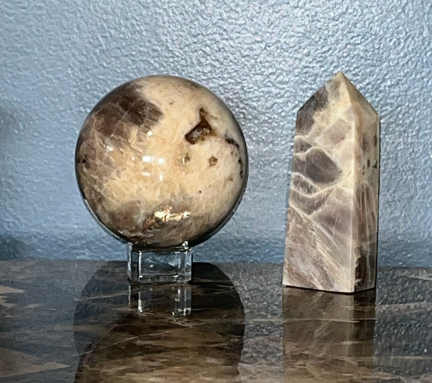 Black Moonstone, Real Crystal be Spheres