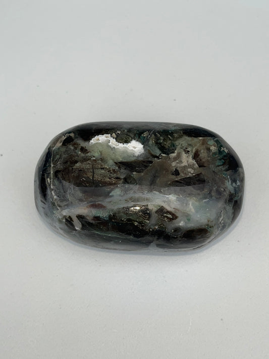 Moss Agate Palm Stone, 2.8 inch