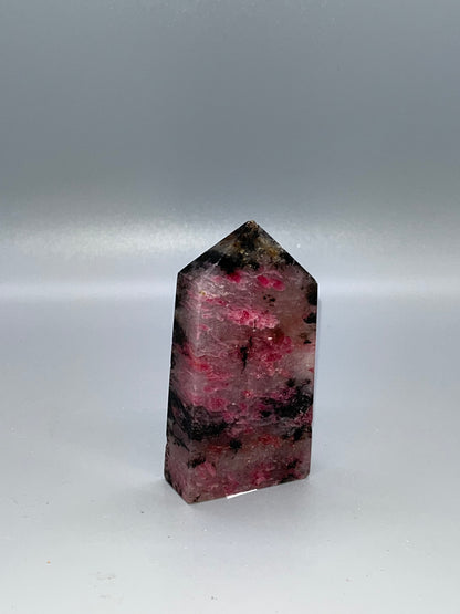 Rhodonite in Quartz