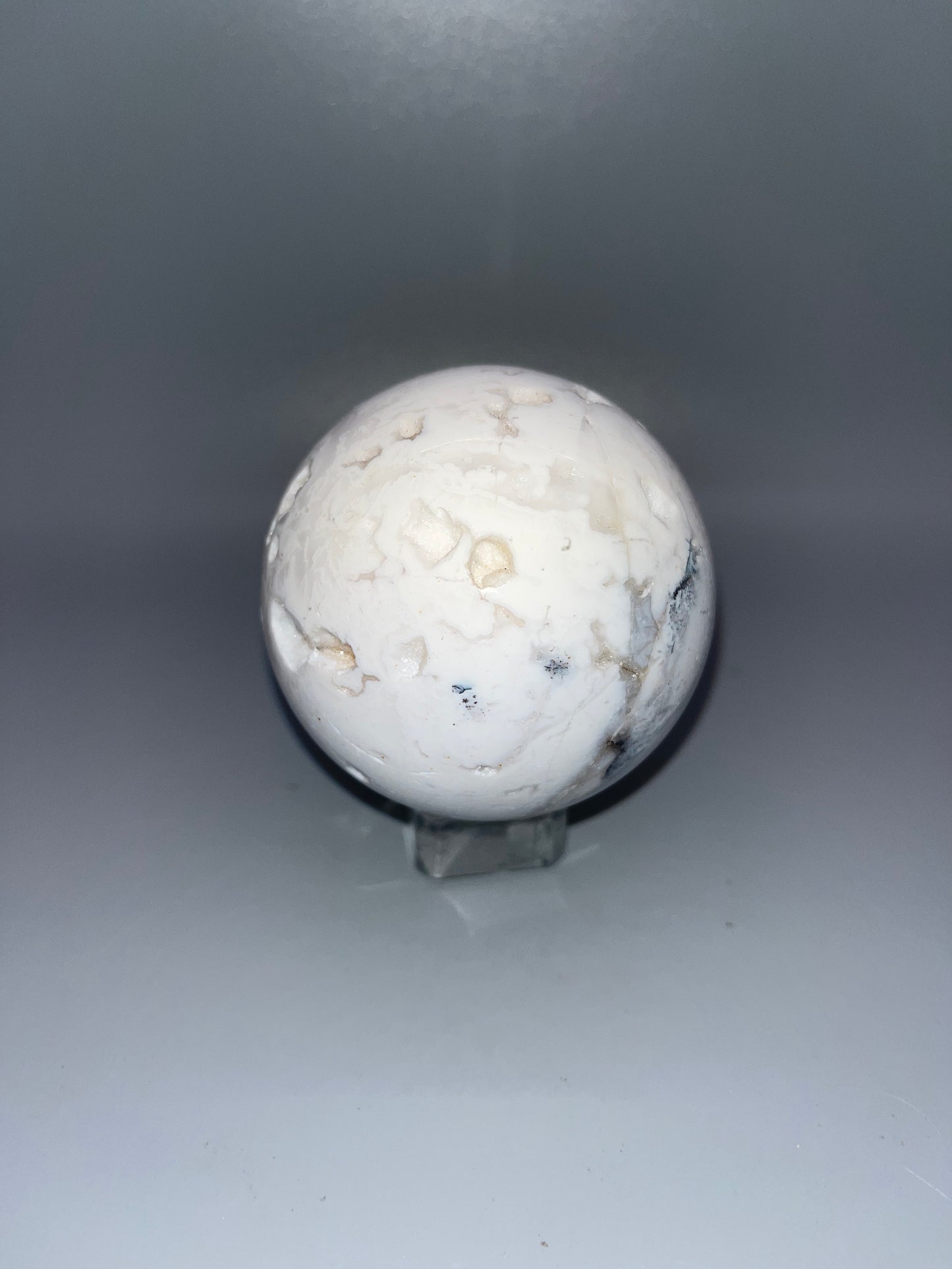 Magnesite Sphere