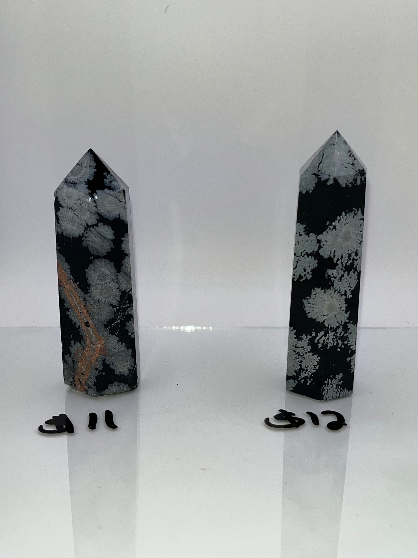 Snowflake Obsidian Towers, 3 inch