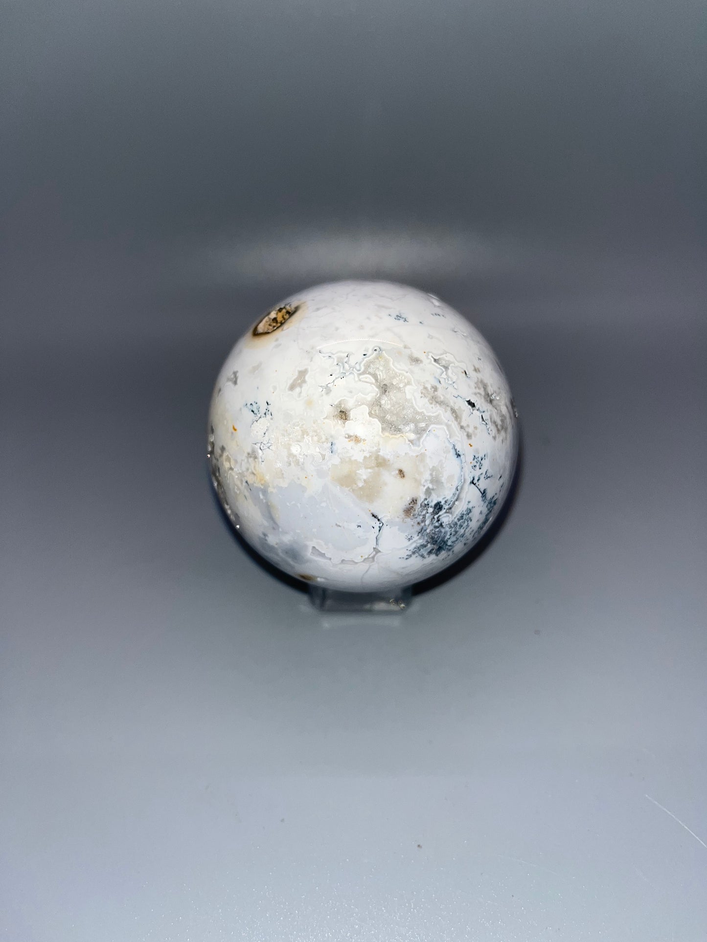 Magnesite Sphere